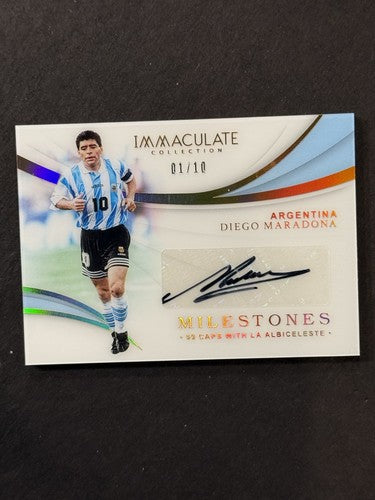 2018 /19 Immaculate Soccer Gold Diego Maradona Argentina Mint AUTO 1/10 Panini