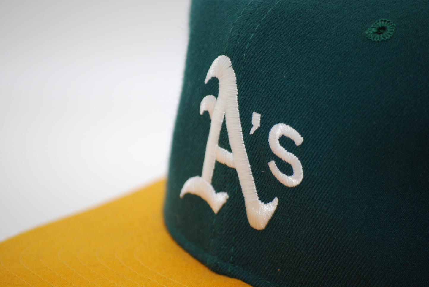 Vintage New Era Oakland A's Diamond Collection Fitted Hat Size 7 1/4