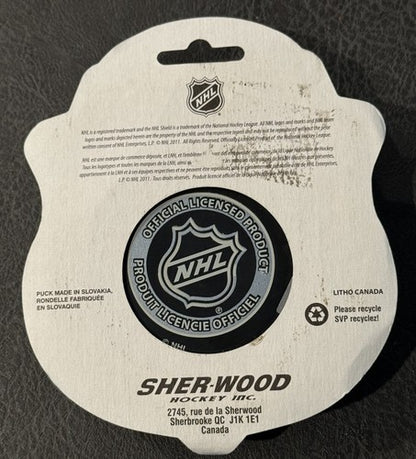 2012 WINTER CLASSIC NEW YORK RANGERS vs FLYERS Game Puck New Factory Sealed Mint
