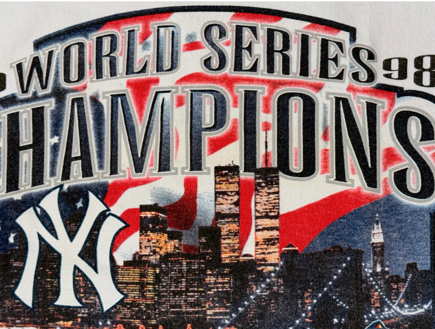 Vintage 1998 New York Yankees World Series Champions Official Clubhouse Shirt XL