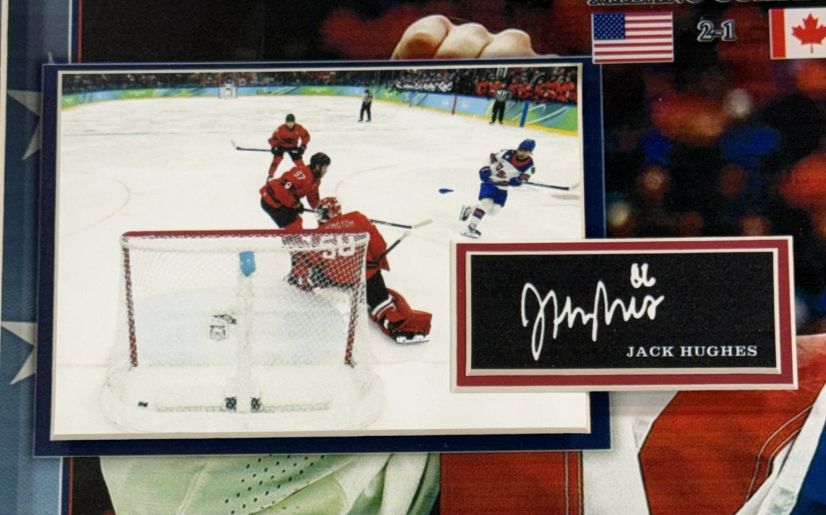 Jack Hughes USA Hockey Photo Framed 3D Shadowbox 26 Olympic Gold Facsimile Auto