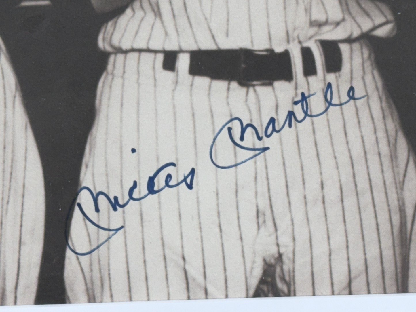 Joe DiMaggio Mickey Mantle Ted Williams Signed 11x14 Photo Framed Auto JSA LOA