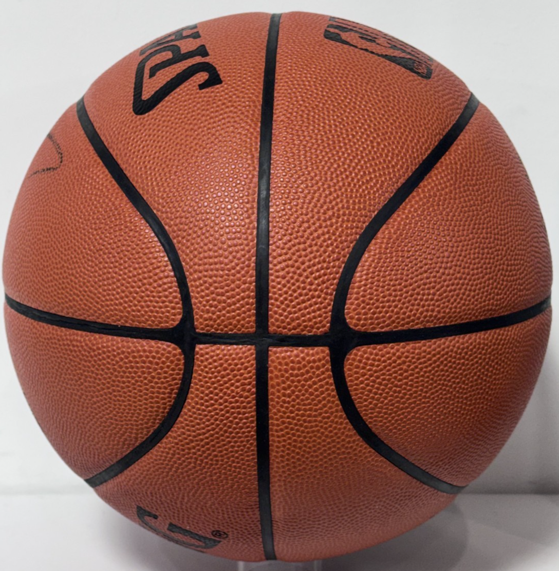 Kobe Bryant Signed Official NBA Game Basketball 2001 NBA Finals Auto ITP PSA COA