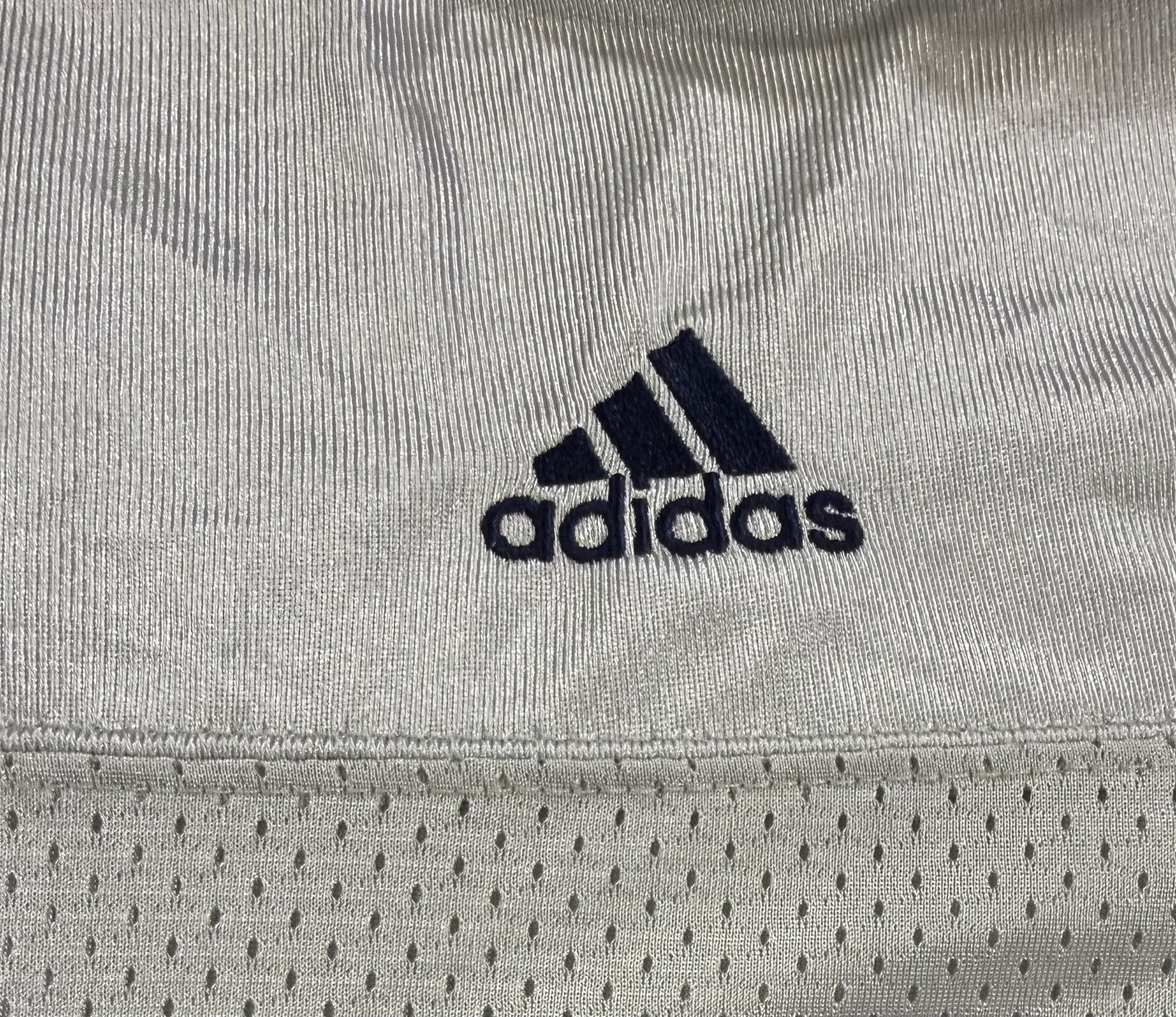 NY Yankees Gray Adidas Football Jersey / Shirt Adult Size Medium Nylon Mesh