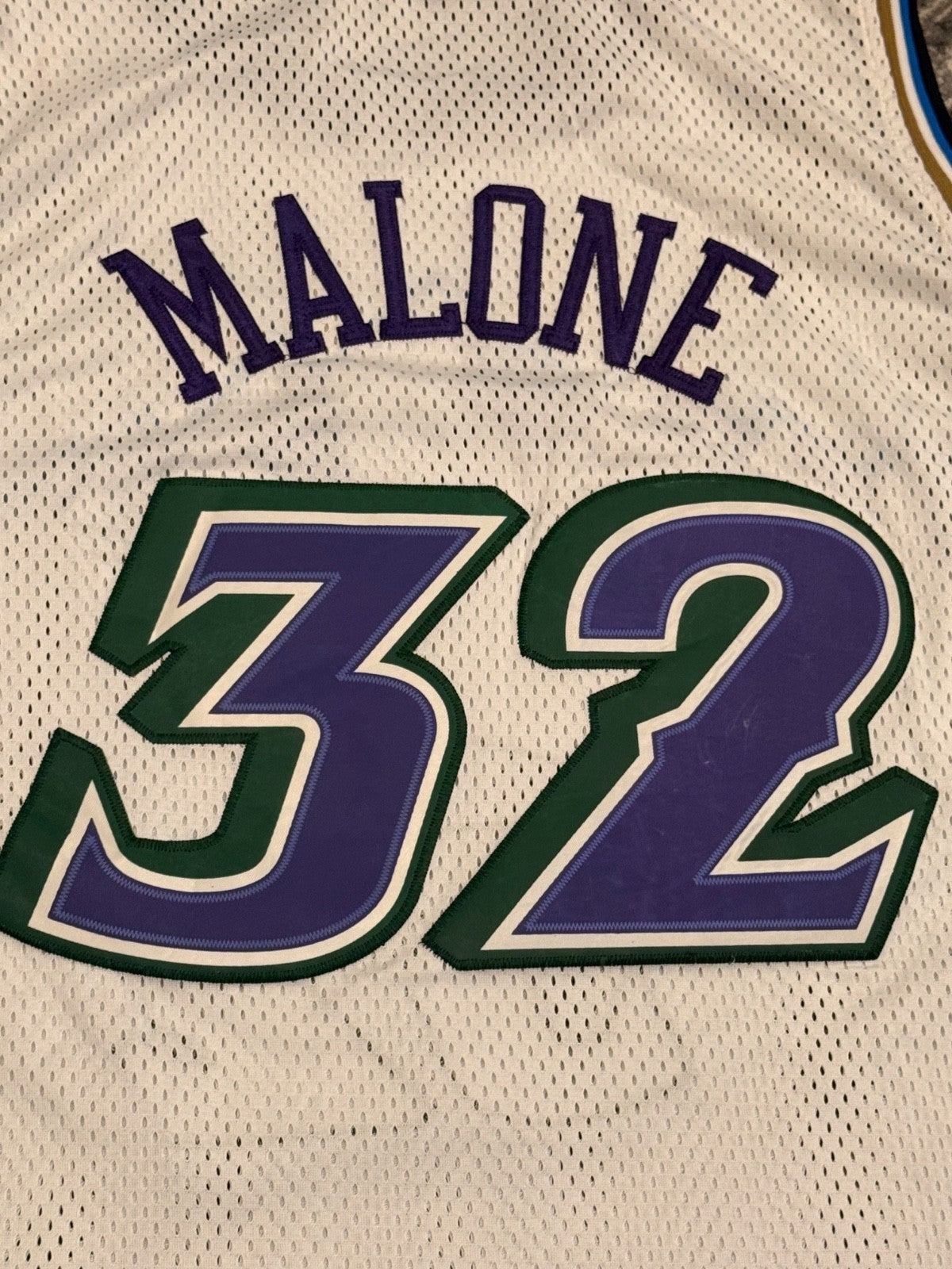Karl Malone Utah Jazz #32 Adidas Hardwood Classics NBA Jersey White XL Vintage