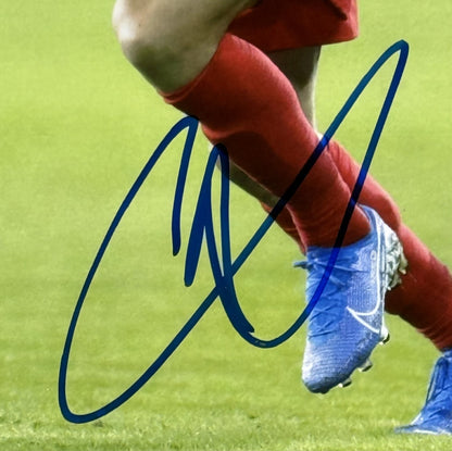 Christian Pulisic Signed USMNT Concacaf Gold Cup 8x10 Photo Framed Auto JSA COA