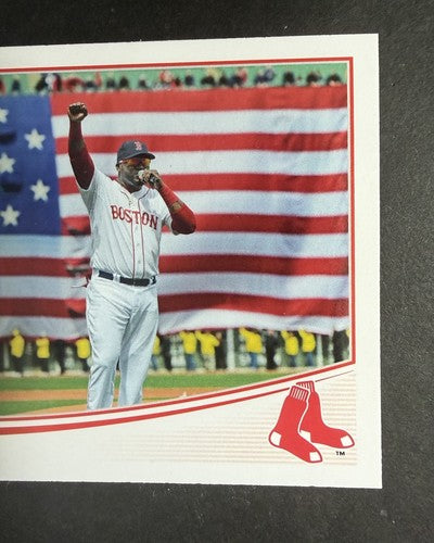 2013 Topps David Ortiz #595 SSP Speech Boston Strong USA Flag Variation Red Sox