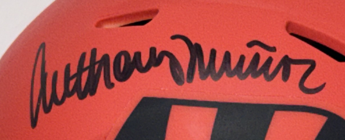 Anthony Munoz Signed Bengals Riddell Rave Mini Helmet Auto BAS COA HOF