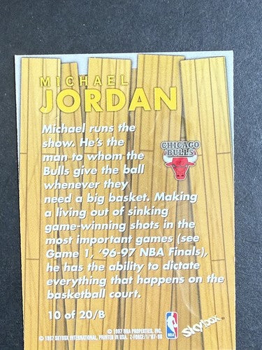 Michael Jordan 1997-98 Skybox Z-Force Michael Jordan BOSS Rare Insert #10 Nice