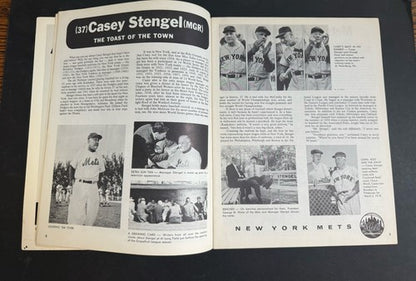 1962 New York Mets 1st Year Baseball Yearbook  Nice Some Bottom Wear Tight Crisp