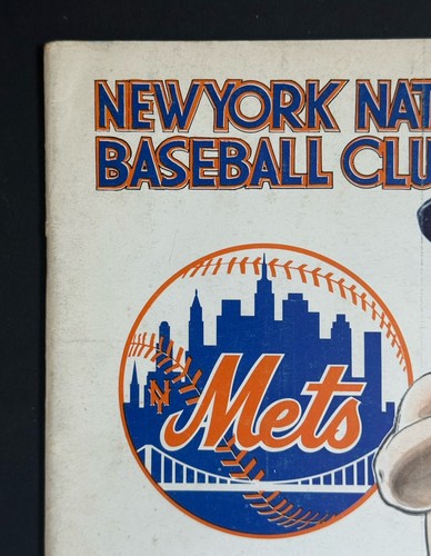 1962 New York Mets 1st Year Baseball Yearbook  Nice Some Bottom Wear Tight Crisp