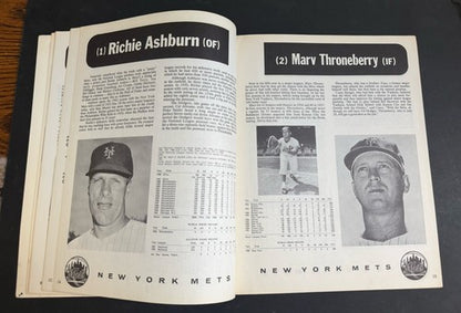 1962 New York Mets 1st Year Baseball Yearbook  Nice Some Bottom Wear Tight Crisp