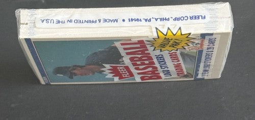 1984 Fleer Baseball Sealed Cello Pack Don Mattingly Rookie Front Centered & Yaz