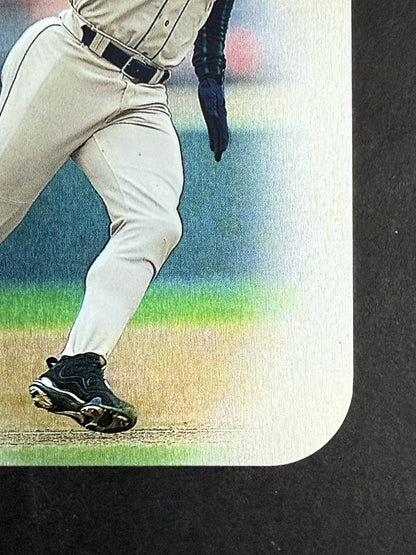 1999 Skybox Molten REAL METAL Supernatural Xplosion Ken Griffey Jr #133 HOF Mint