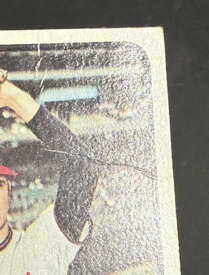 1973 Topps Nolan Ryan #220 Dead Centered W/Crease Nice Eye Appeal Angels