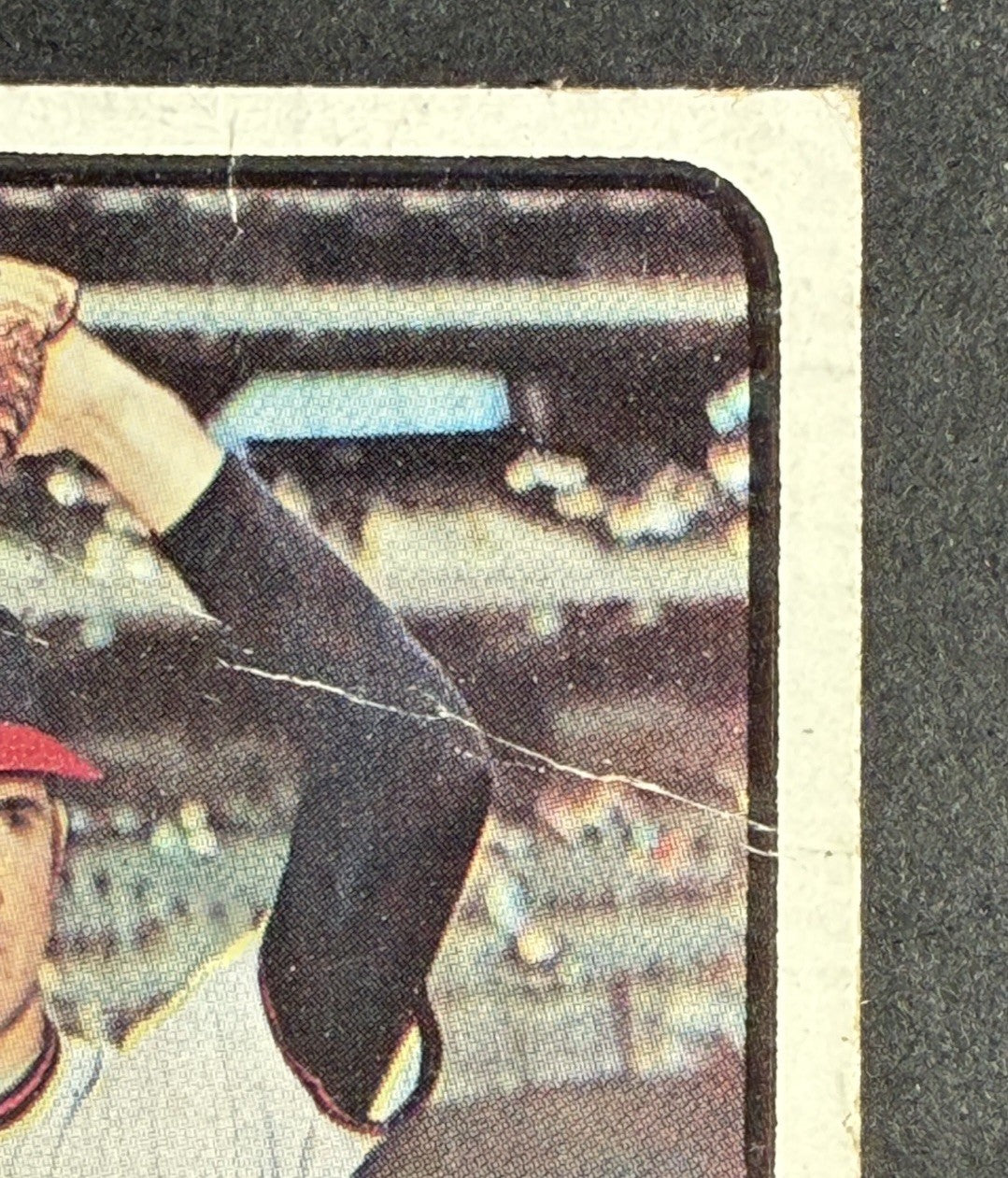1973 Topps Nolan Ryan #220 Dead Centered W/Crease Nice Eye Appeal Angels