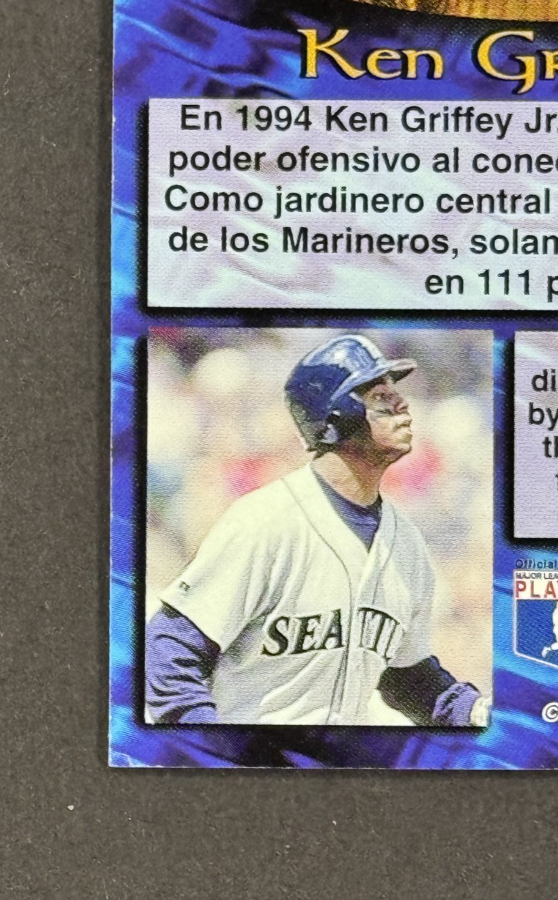 1995 Pacific Gold Crown Die Cuts Ken Griffey Jr Insert #16 Seattle Mariners HOF