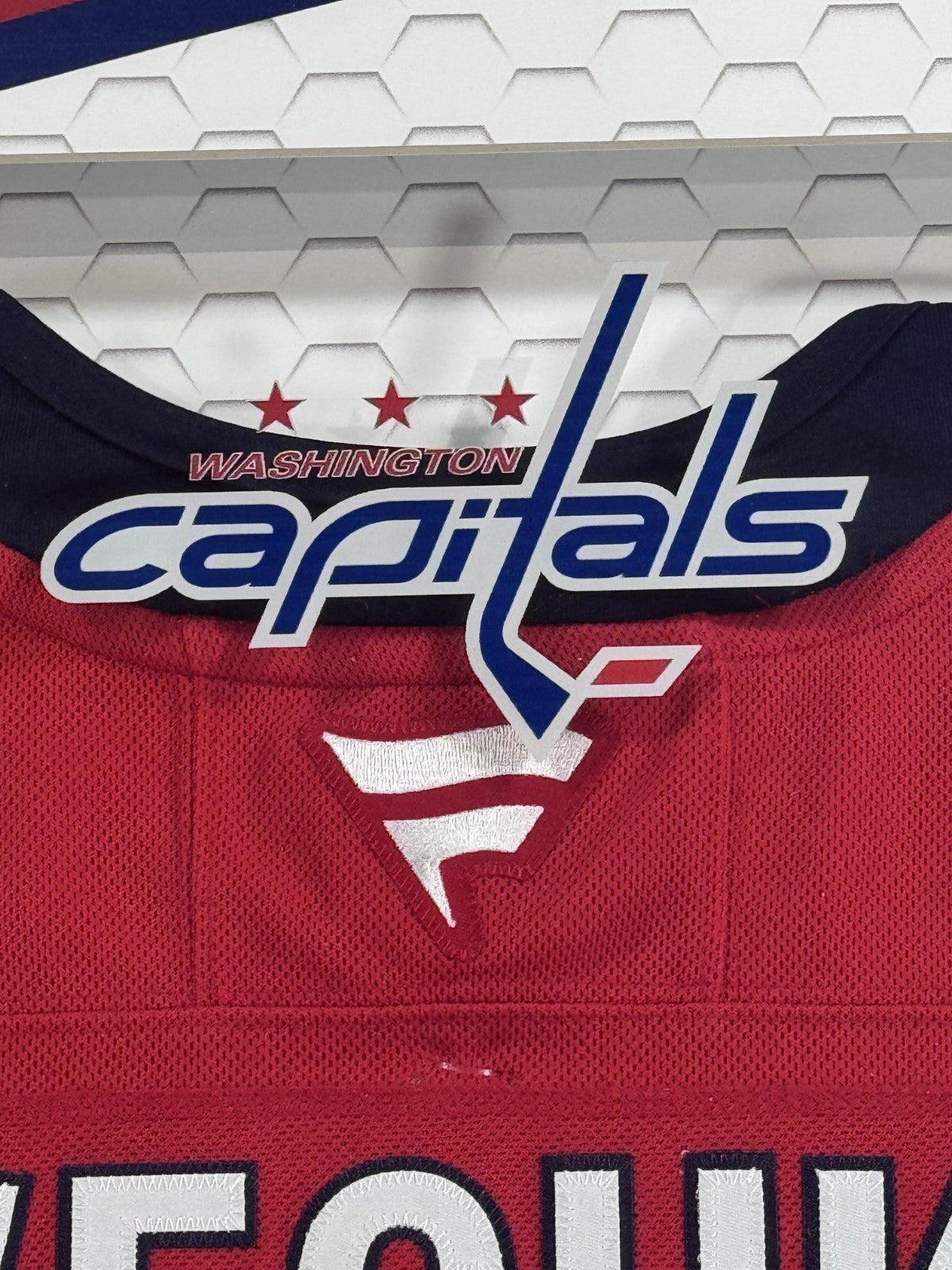 Alexander Ovechkin Signed Capitals Jersey 895G Auto LED Shadowbox Fanatics COA