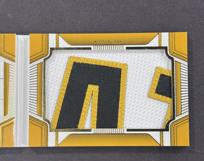 2025 Panini National Treasures Paul Skenes Jumbo Signature Booklet /35 Pirates