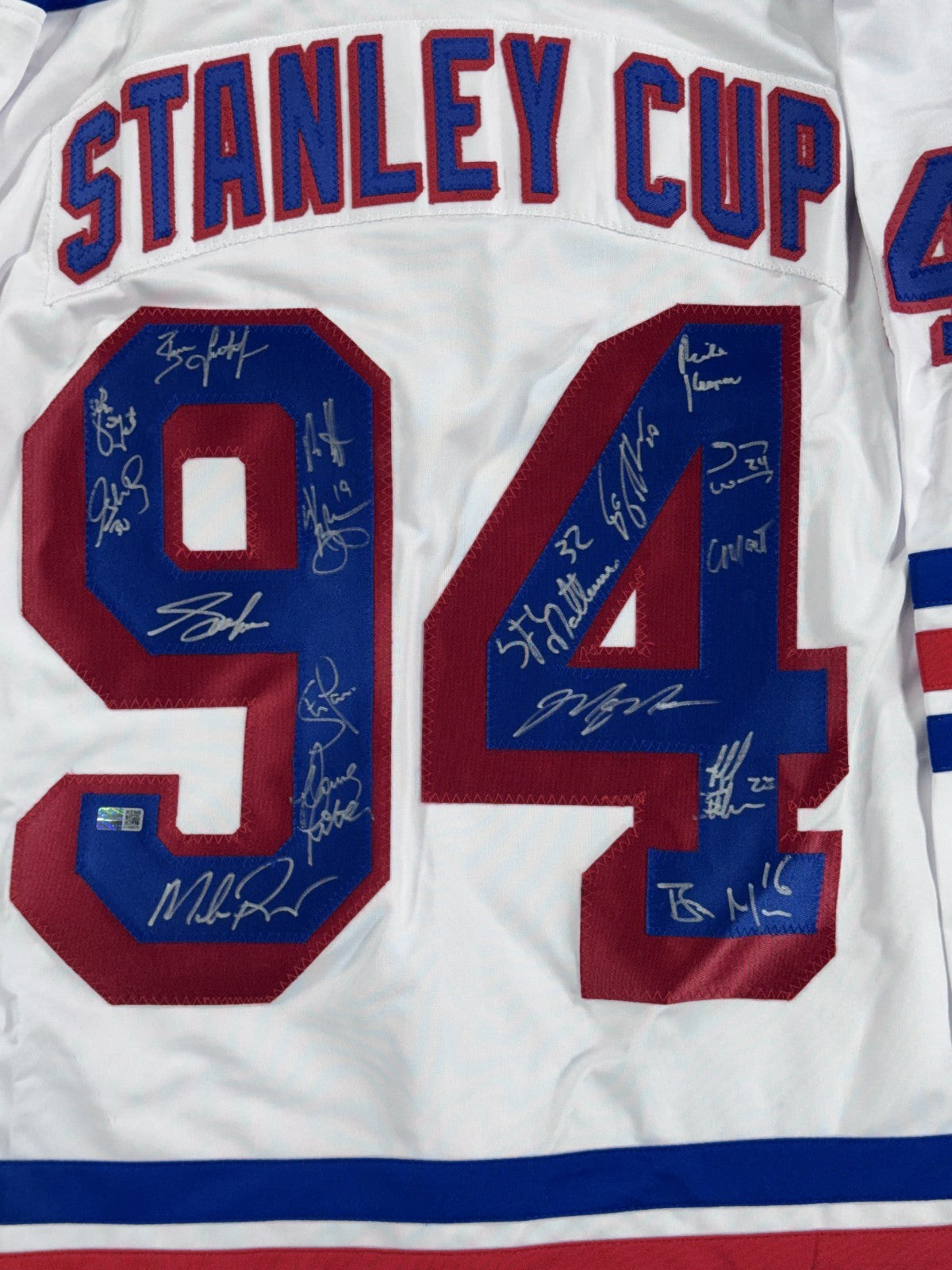NY Rangers 1994 Stanley Cup Team Signed Jersey 17 Auto Mark Messier Steiner Coa