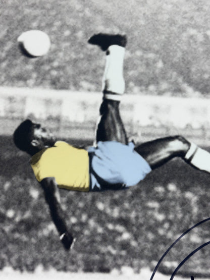 Pele Signed 16x20 Bicycle Kick Color Splash Photo Framed Auto Pele Holo COA