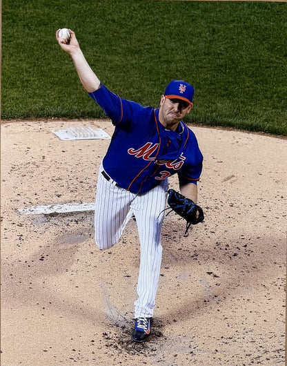 Matt Harvey #33 New York Mets Unsigned Vertical 11x14 Pitching Photo