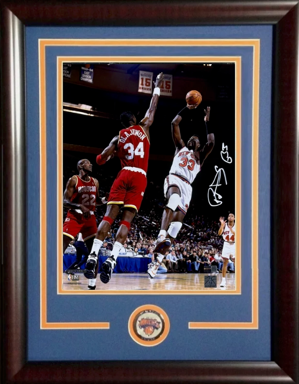 Patrick Ewing HOF Knicks Signed 11x14 Highland Mint Framed Photo 33 Auto Steiner