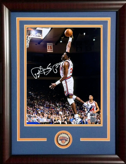 Patrick Ewing HOF Knicks Signed 11x14 Highland Mint Framed Photo 33 Auto Steiner