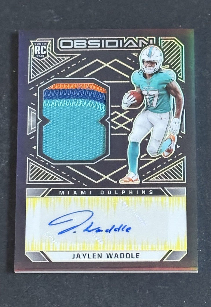 2021 Panini Obsidian Rookie Jersey Auto Jaylen Waddle Electric Etch /25 RPA Mint