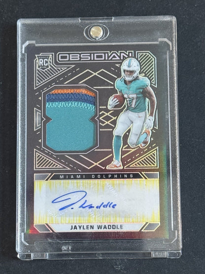 2021 Panini Obsidian Rookie Jersey Auto Jaylen Waddle Electric Etch /25 RPA Mint