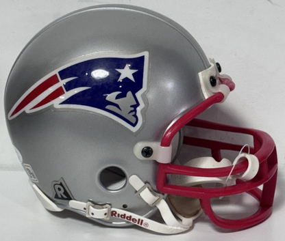 Bill Belichick Signed Patriots Riddell Mini Helmet Pats Auto JSA COA W/Case